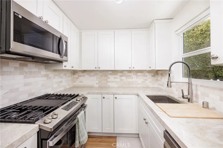2260 Crestview Drive B, Laguna Beach, California 92651