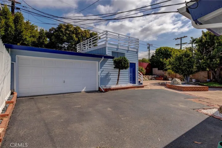 3414 S Centinela Avenue, Los Angeles, California 90066