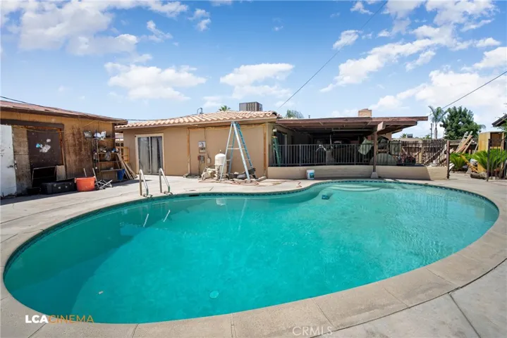 1501 Garfield Avenue, Bakersfield, California 93304