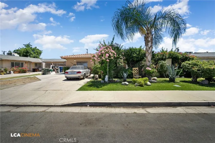 1501 Garfield Avenue, Bakersfield, California 93304