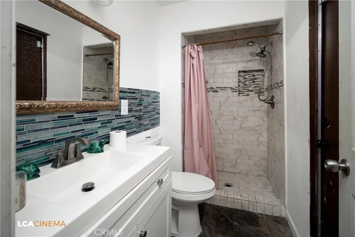 1501 Garfield Avenue, Bakersfield, California 93304