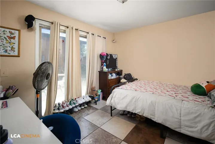 1501 Garfield Avenue, Bakersfield, California 93304