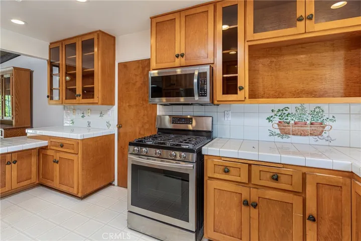 18627 Ludlow Street, Porter Ranch, California 91326