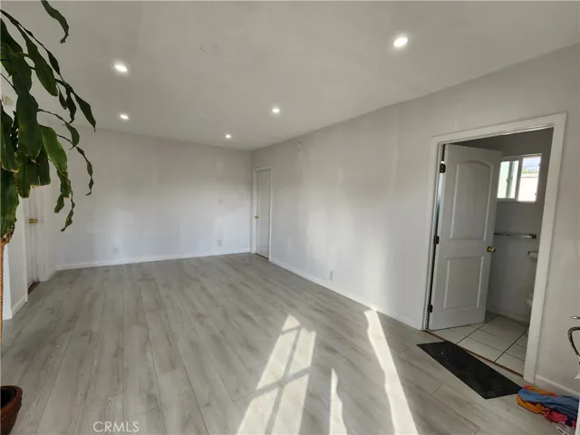 1330 1/2 Living room