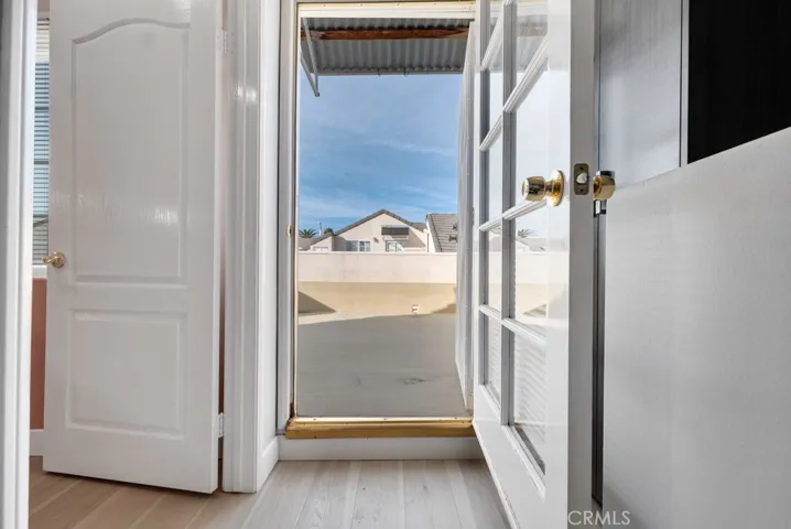 10659 Bloomfield Street, Toluca Lake, California 91602