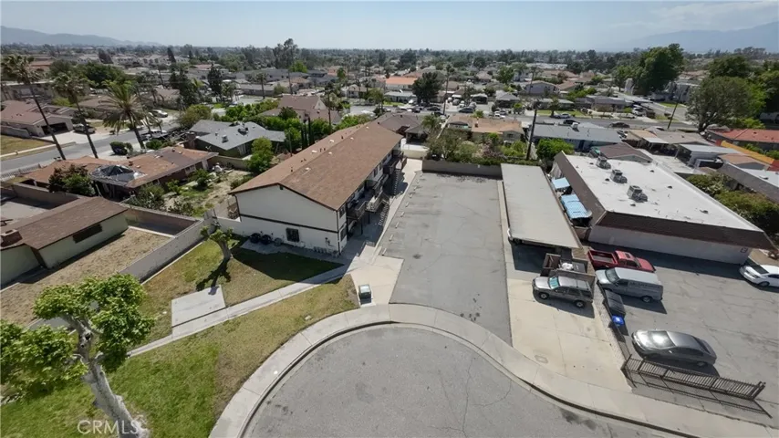 9064 Sewell Avenue, Fontana, California 92335