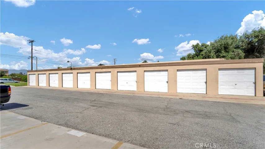 16405 Valencia Avenue, Fontana, California 92335