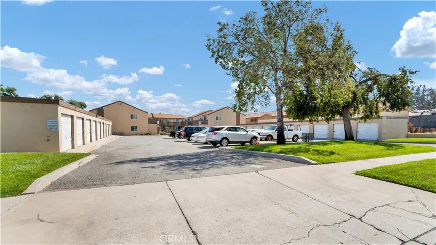 16405 Valencia Avenue, Fontana, California 92335