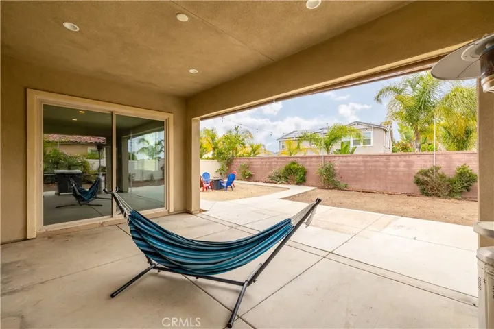 BACKYARD PORCH