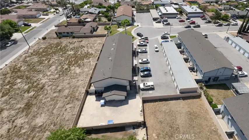 9075 Sewell Avenue, Fontana, California 92335