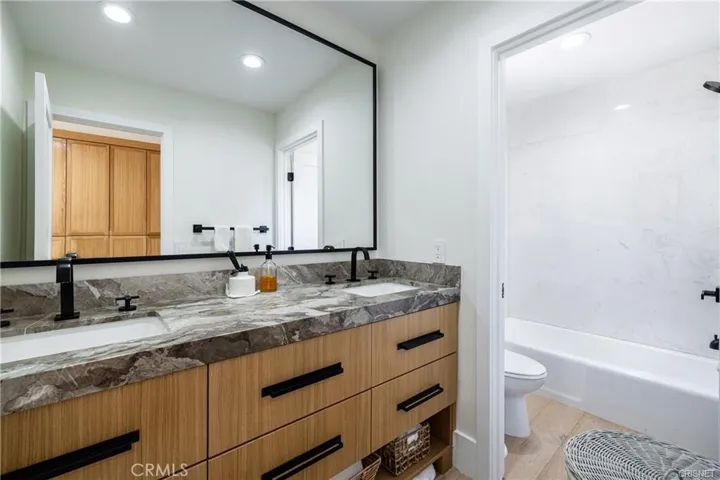 3626 Paseo Primario, Calabasas, California 91302