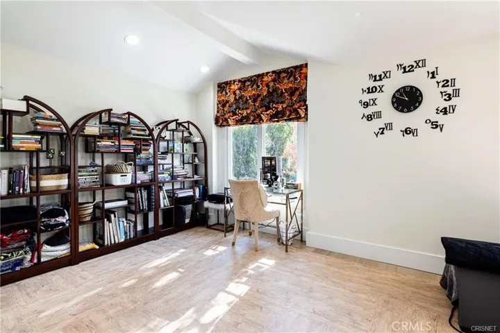 3626 Paseo Primario, Calabasas, California 91302