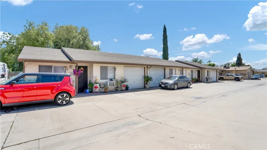 9343 9353 Juniper Avenue, Fontana, California 92335