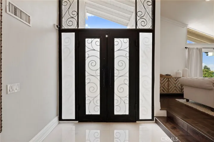 19841 Villager Circle, Yorba Linda, California 92886