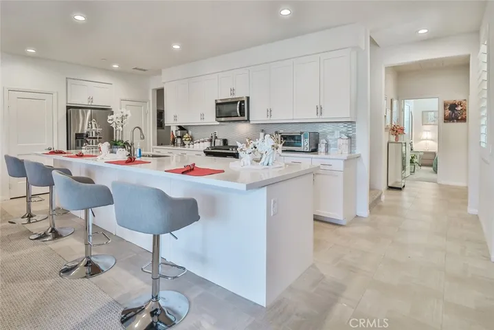 235 Morro Way 1, Simi Valley, California 93065