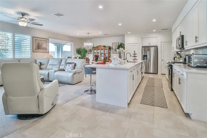 235 Morro Way 1, Simi Valley, California 93065
