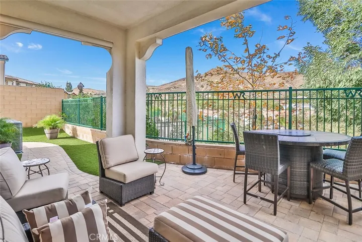 235 Morro Way 1, Simi Valley, California 93065