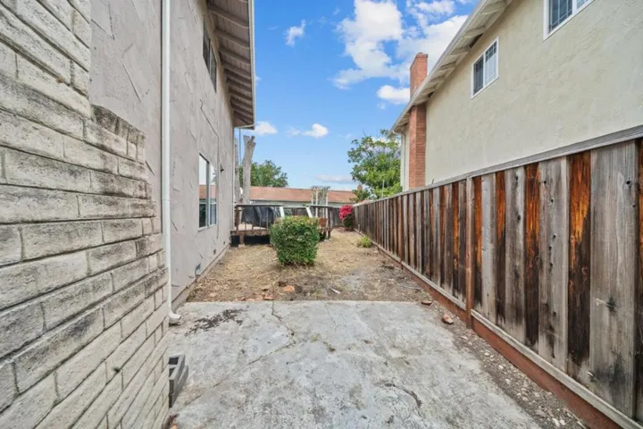 1055 Tuers Court, San Jose, California 95121