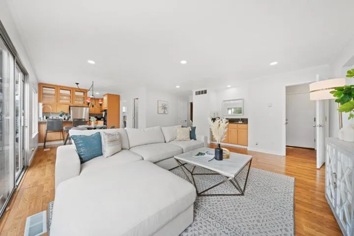 1055 Tuers Court, San Jose, California 95121