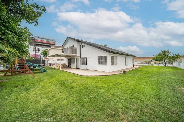 5808 Pioneer Boulevard, Whittier, California 90606