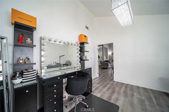 5808 Pioneer Boulevard, Whittier, California 90606