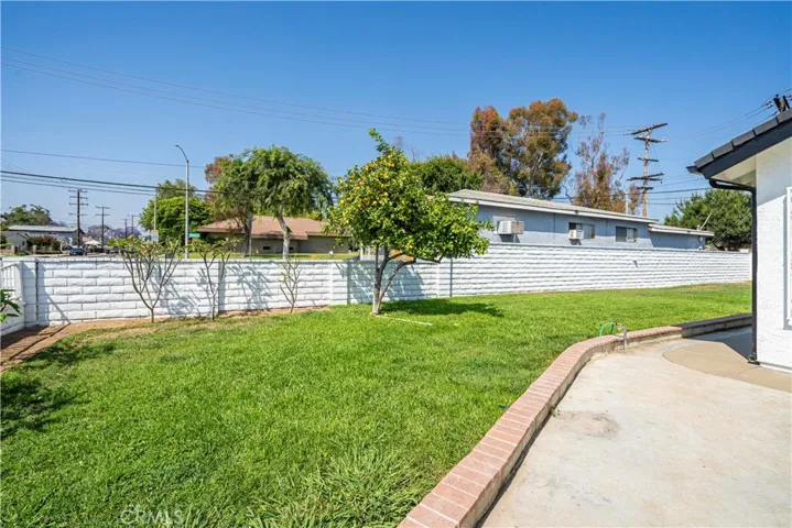 5808 Pioneer Boulevard, Whittier, California 90606