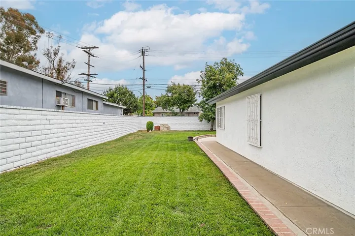 5808 Pioneer Boulevard, Whittier, California 90606