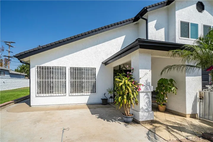 5808 Pioneer Boulevard, Whittier, California 90606