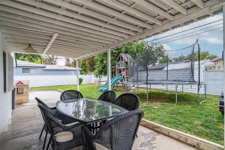5808 Pioneer Boulevard, Whittier, California 90606
