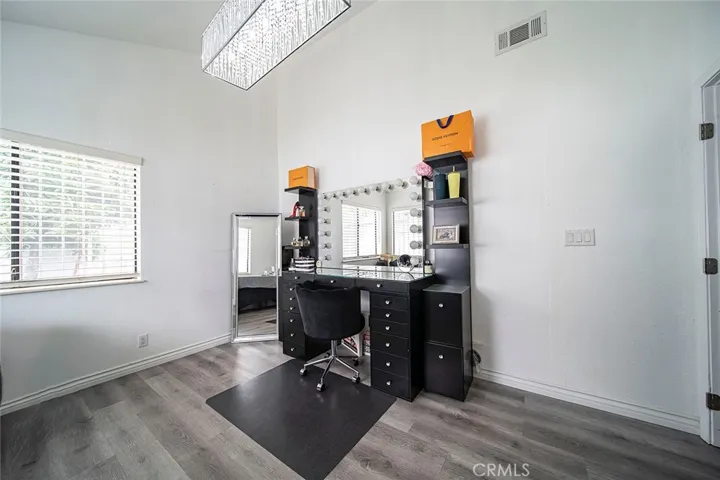 5808 Pioneer Boulevard, Whittier, California 90606