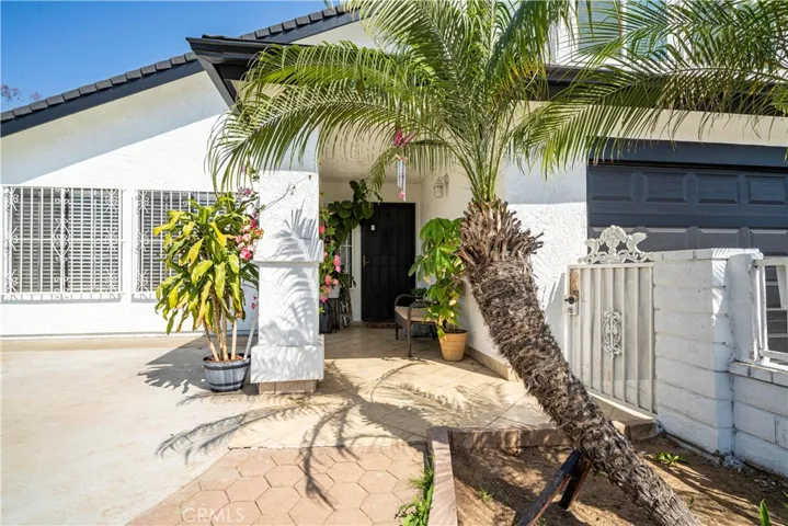 5808 Pioneer Boulevard, Whittier, California 90606