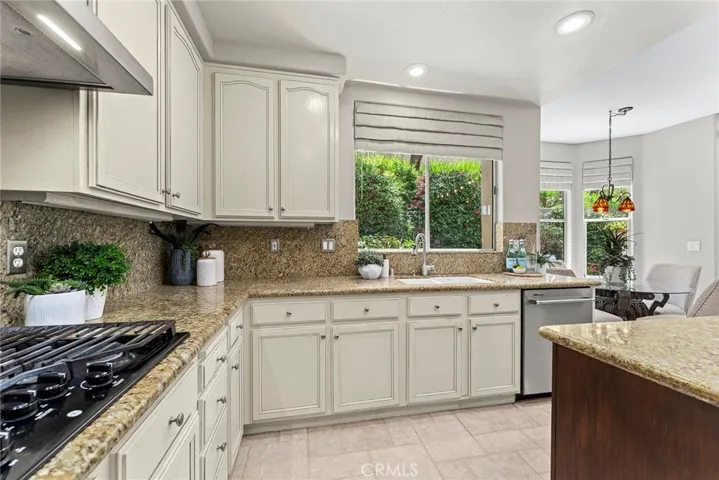 338 S San Vicente Lane, Anaheim Hills, California 92807