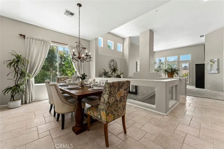 338 S San Vicente Lane, Anaheim Hills, California 92807