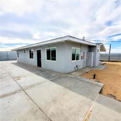 4343 Bagdad Hwy, 29 Palms, California 92277