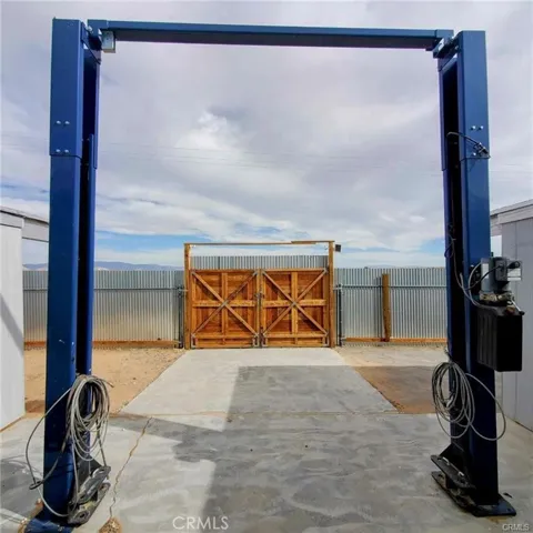 4343 Bagdad Hwy, 29 Palms, California 92277