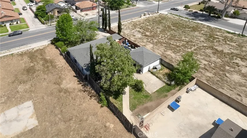 9072 Juniper Avenue, Fontana, California 92335