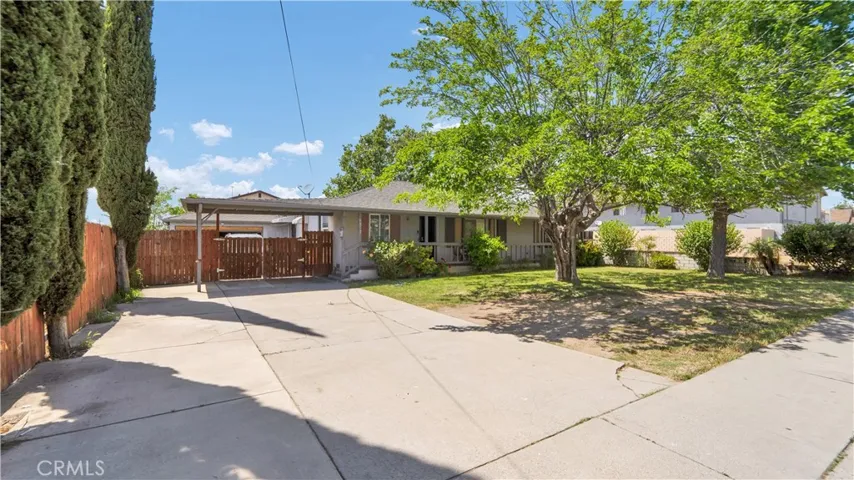 9072 Juniper Avenue, Fontana, California 92335