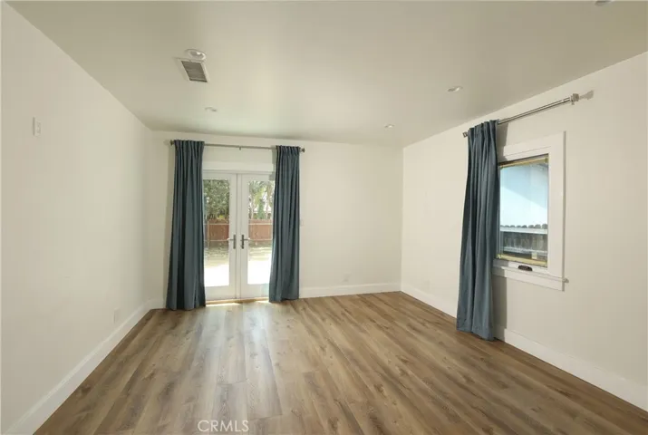 3702 Seneca Avenue, Los Angeles, California 90039