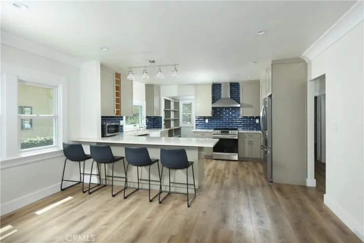 3702 Seneca Avenue, Los Angeles, California 90039