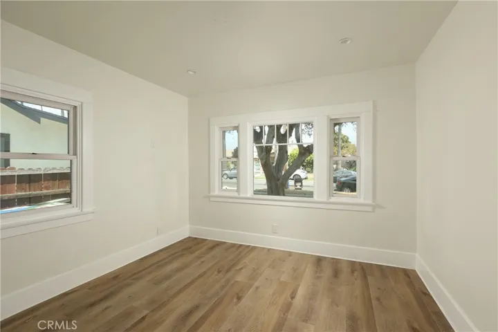 3702 Seneca Avenue, Los Angeles, California 90039