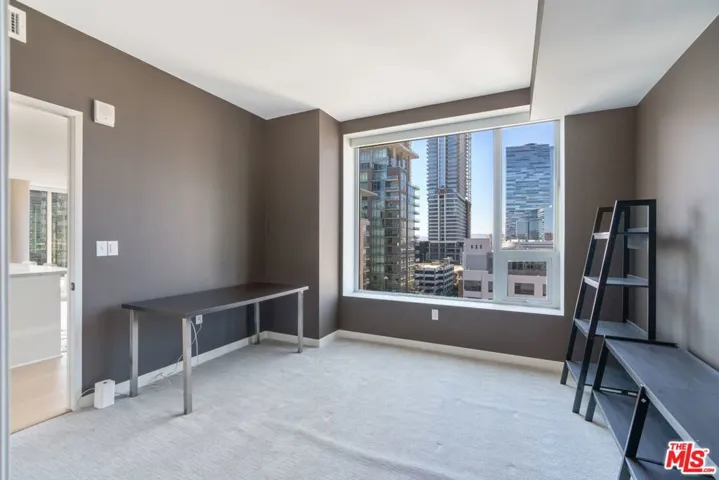 1050 S Grand Avenue 1001, Los Angeles, California 90015