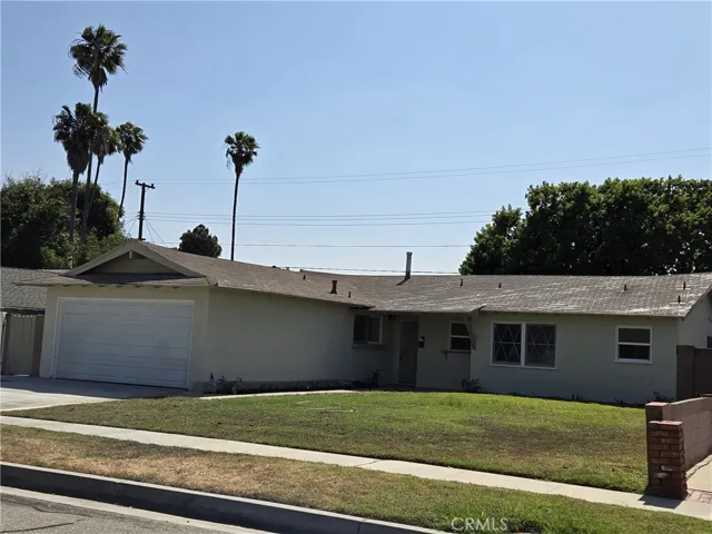 7931 Holder as seen from the street!