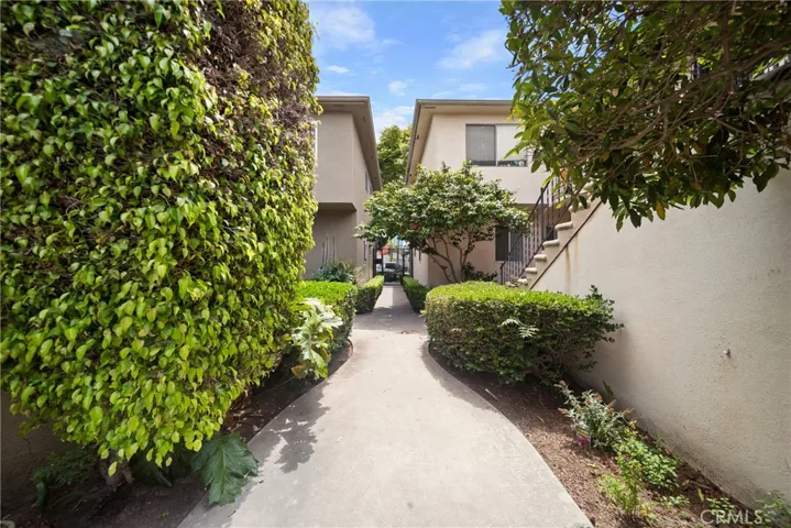 1833 E Appleton Street 12, Long Beach, California 90802