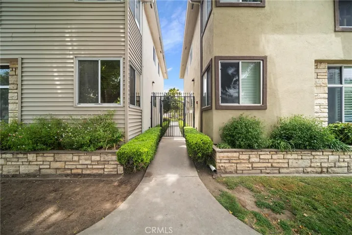 1833 E Appleton Street 12, Long Beach, California 90802
