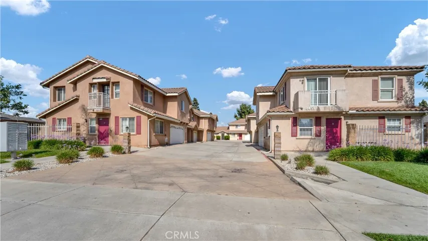8421 Oleander Avenue, Fontana, California 92335