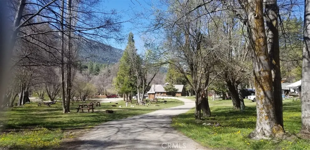 Lodge & Campground