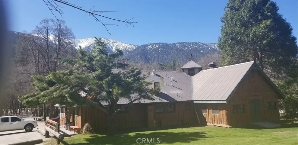 39950 Seven Oaks Road 11, Angelus Oaks, California 92305