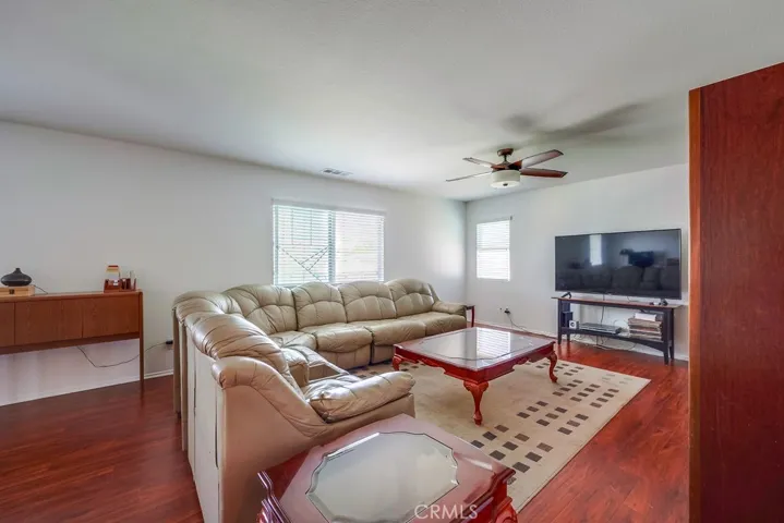 31525 Kailua Drive, Winchester, California 92596