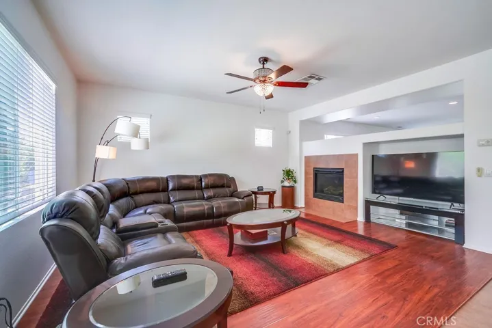 31525 Kailua Drive, Winchester, California 92596