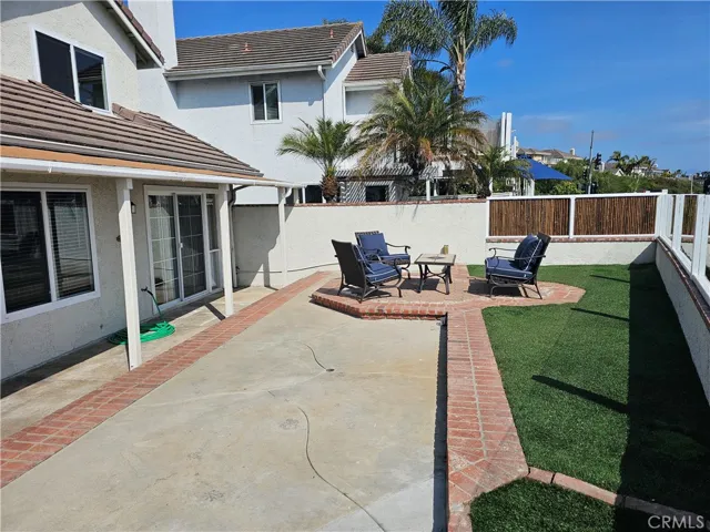 Loads of room for those BBQs and events.